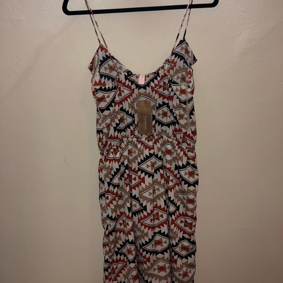 Triangle Diamond Design Dress - Picture 3 of 4